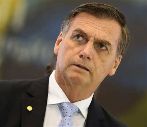 Absolvição 2025 online